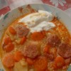 Zöldséges-krumplileves kolbászkarikákkal