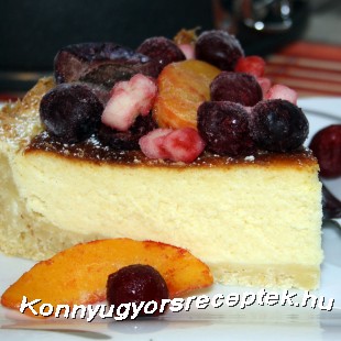 Sajtkrémtorta gyümölcsökkel